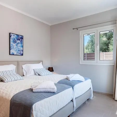 דירה Waterway Luxury Residence-apartment 1
